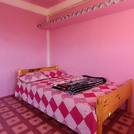 Pamilya Homestay Çerapunçi Dış mekan fotoğraf