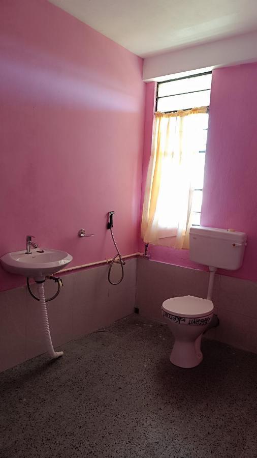 Pamilya Homestay Çerapunçi Dış mekan fotoğraf