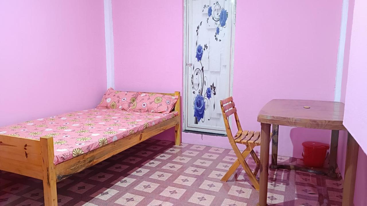 Pamilya Homestay Çerapunçi Dış mekan fotoğraf