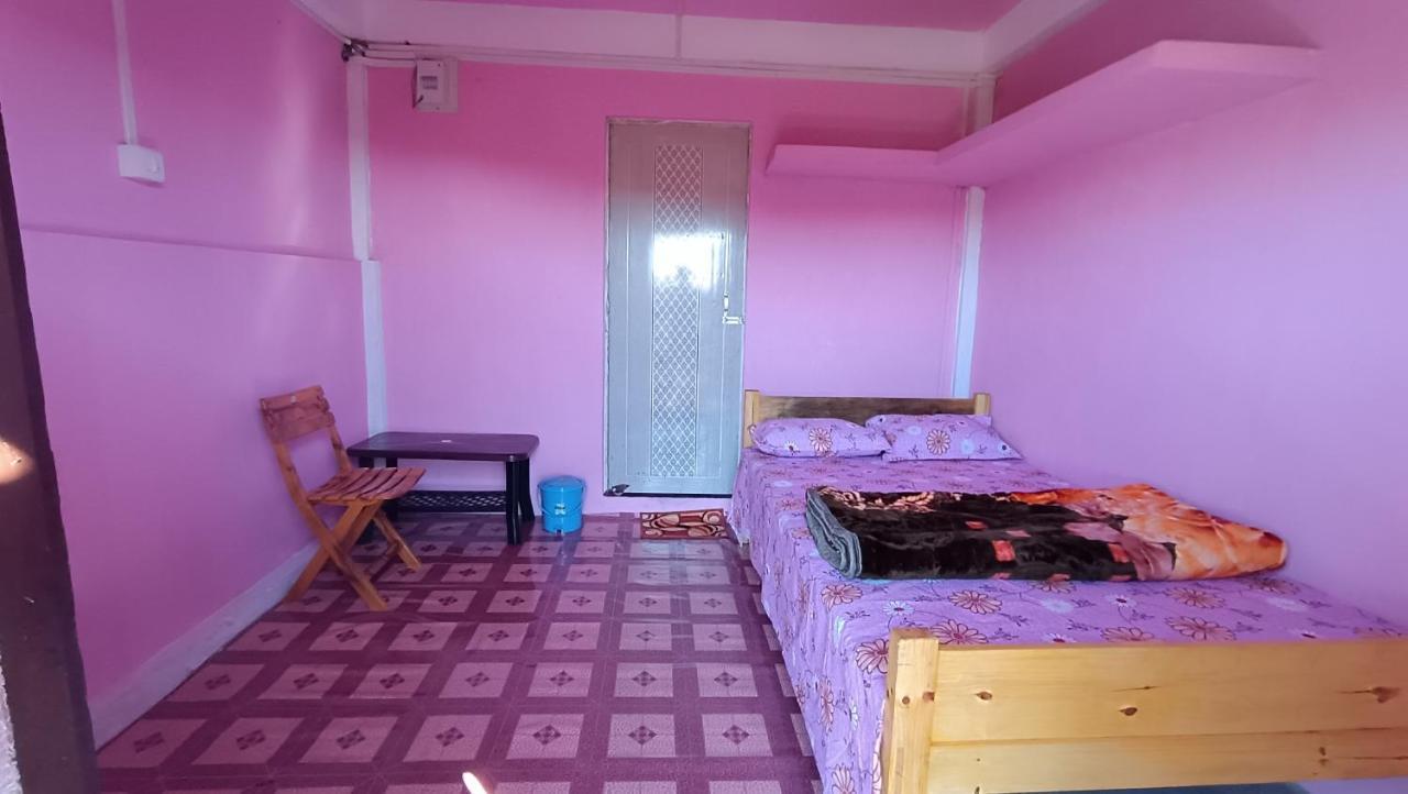 Pamilya Homestay Çerapunçi Dış mekan fotoğraf